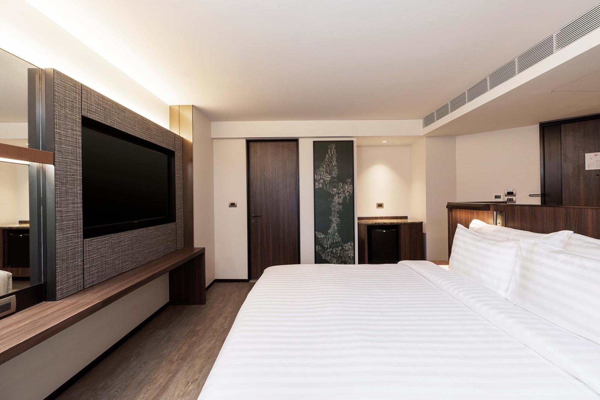 Gardina Asoke Hotel & Residence Банкок Екстериор снимка