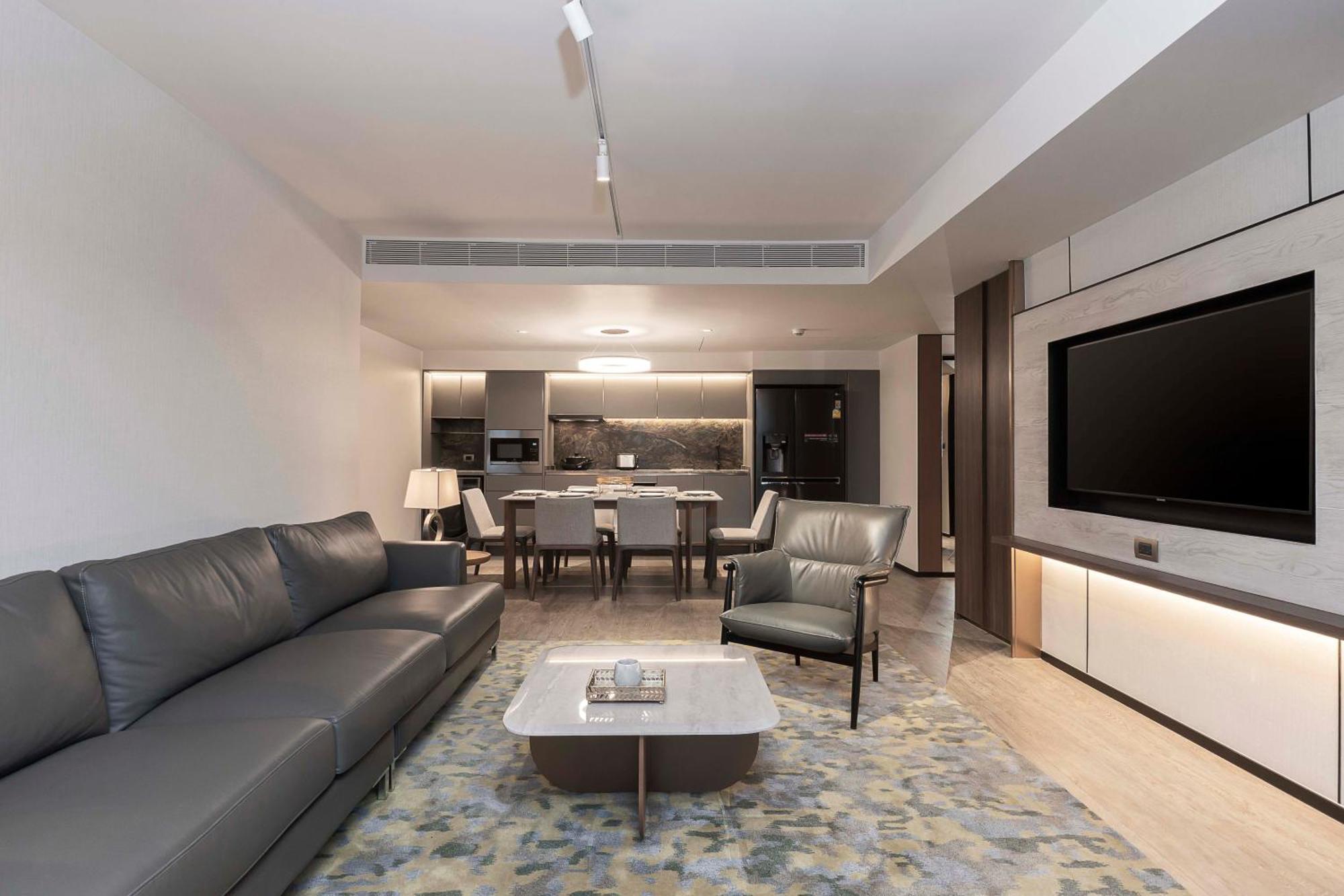 Gardina Asoke Hotel & Residence Банкок Екстериор снимка
