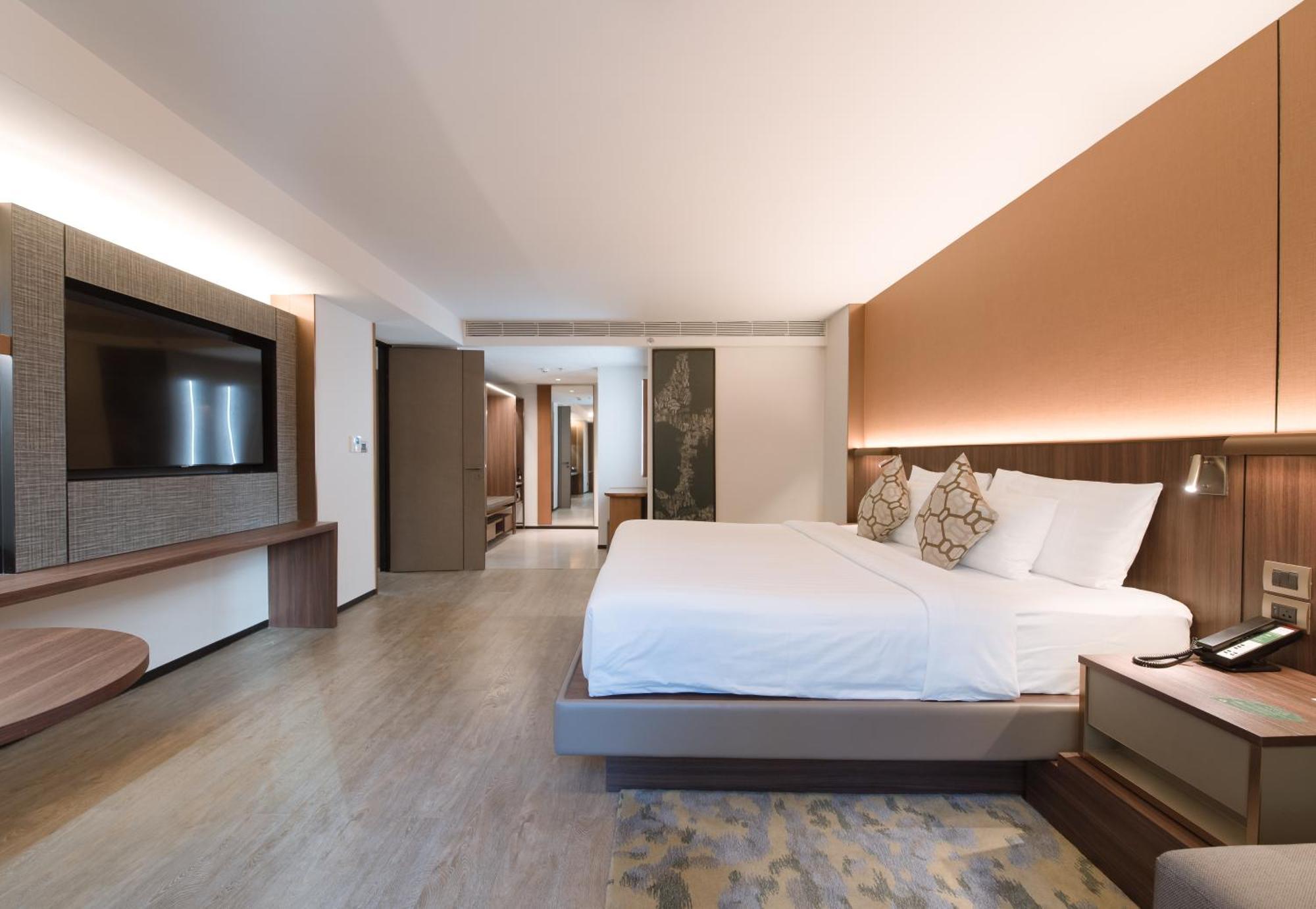 Gardina Asoke Hotel & Residence Банкок Екстериор снимка